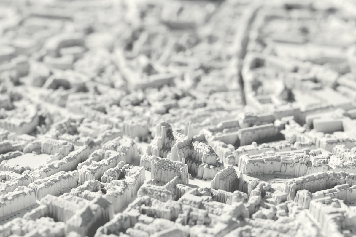 Nahaufnahme der 3D-gedruckten Karte von Leuven, mit sichtbaren Druckschichten (3D-Rendering)